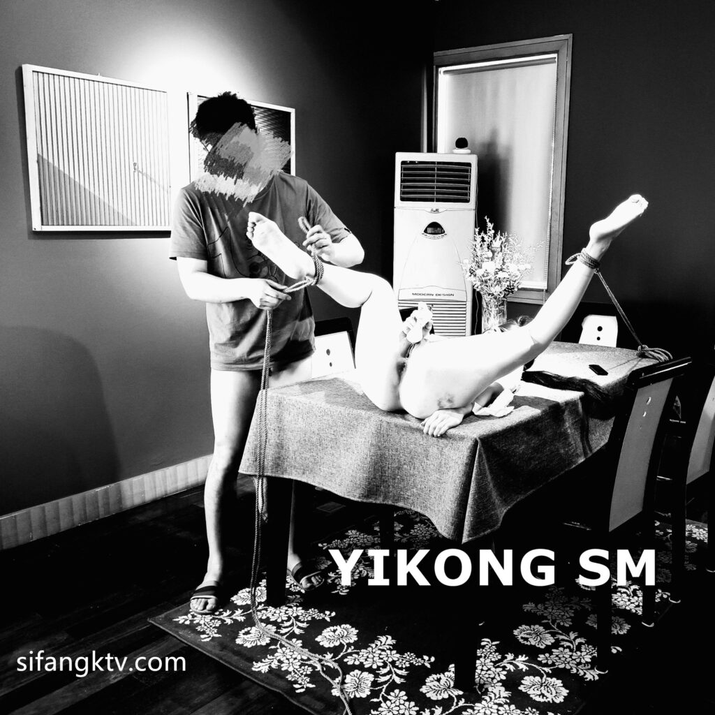 推特SM大神YIKONG