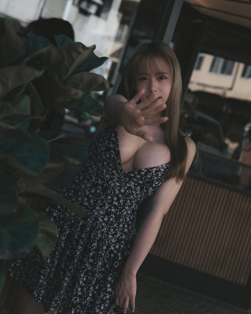 FansOne网红倪娜Nina