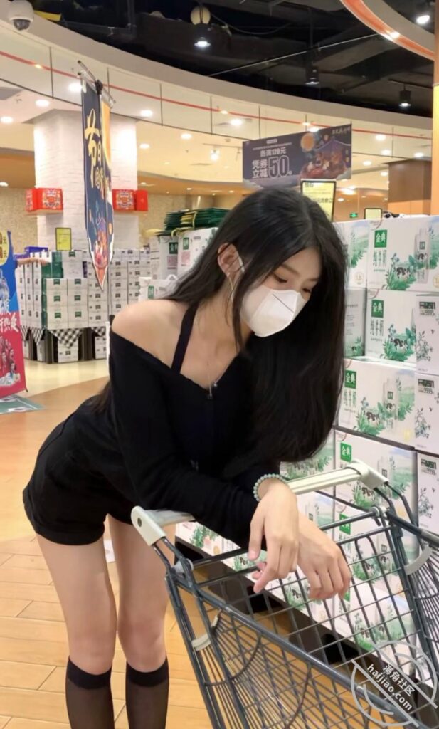 海角社区姐姐的小飞棍